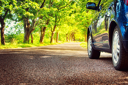 Differences between on-road and all-terrain tyres | First Stop