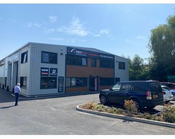 Pan Auto Services, Harpenden Exterior1 (1)