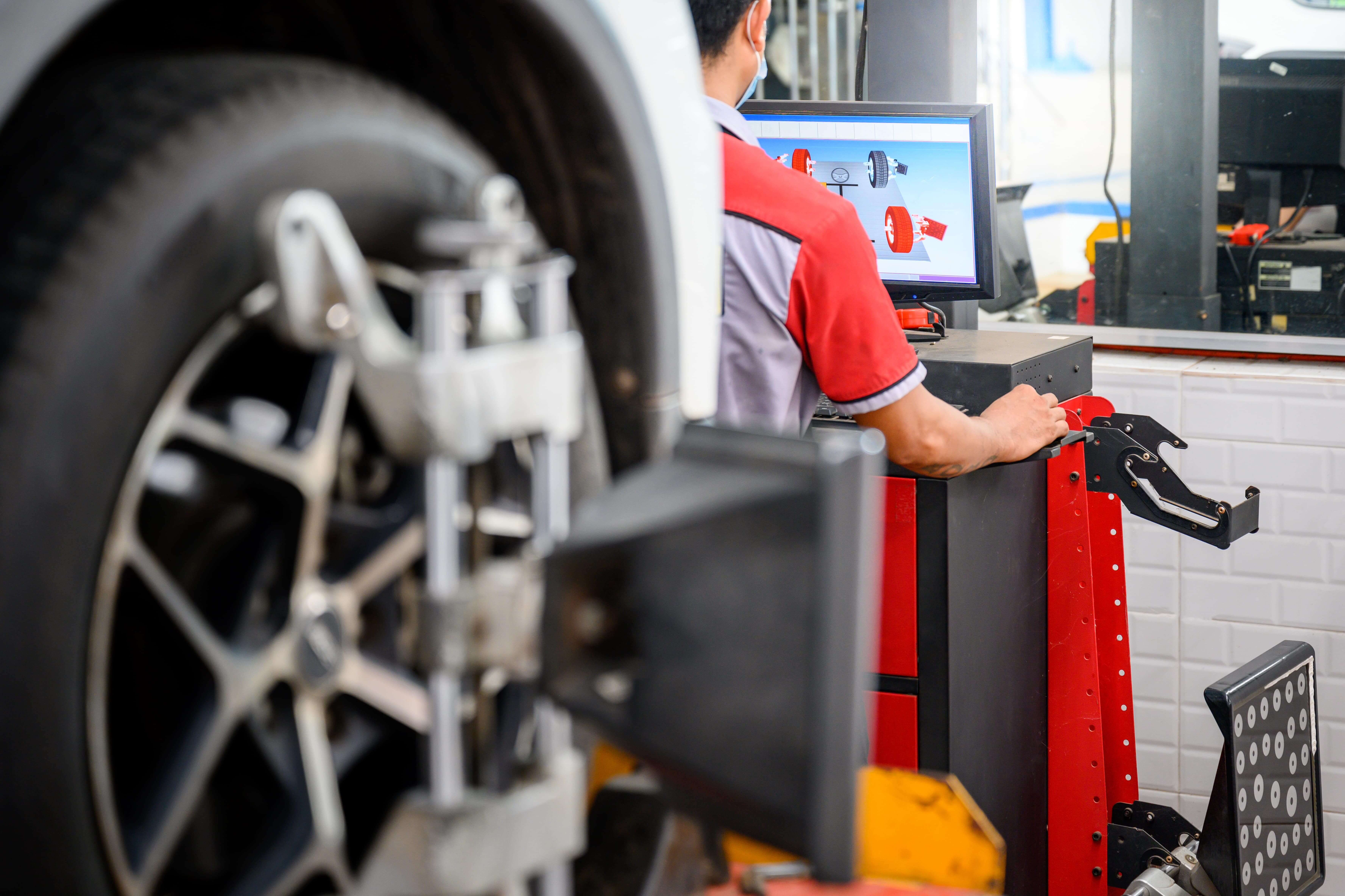 Laser Wheel Alignment | First Stop