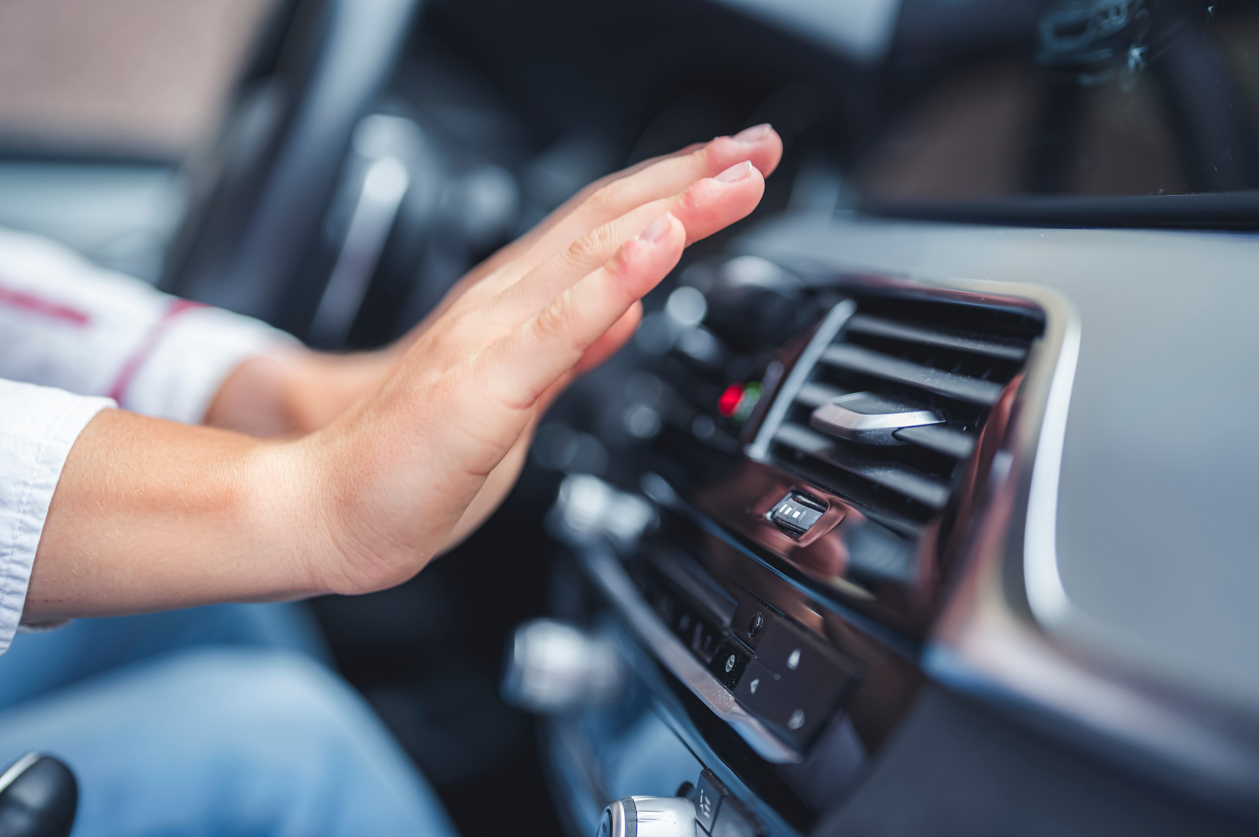 What’s included in your car’s air conditioning service? First Stop